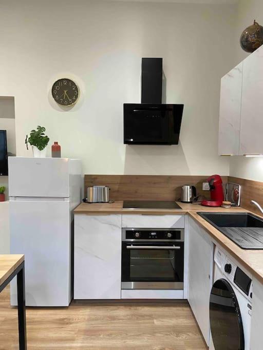 Logement Entier-Clim-100%Equipe-Hypercentre-Balcon Брив ла Гайард Екстериор снимка